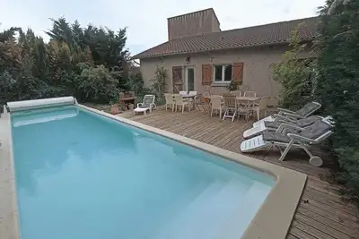 Image de Maison avec piscine à 5 mm Albi 15 mm Cordes / ciel 45mm Toulouse vue  surTarn