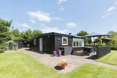 Image de Belle maison à Grenaa avec WiFi
