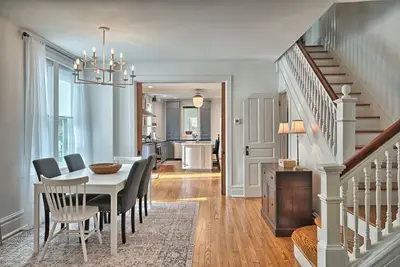 Image de The Camp Hill House - airy, elegant, comfortable