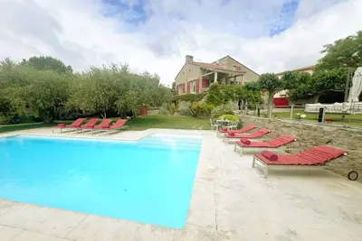 Image de Luxury 5 Bedroom Home in Languedoc with Pool