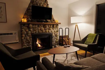 Image de Taconic Hideaway – Fireplace, Fire Pit & Swimming