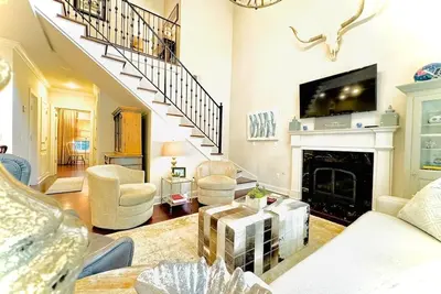 Image de The Hillard, 4br Grand Stay by Velvet Ditch Villas