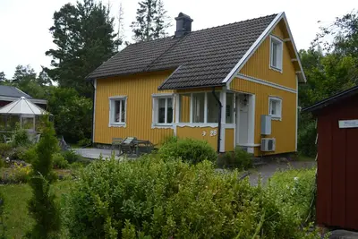 Image de Vacation home Humlebo, quiet location on the edge of the village directly by the forest
