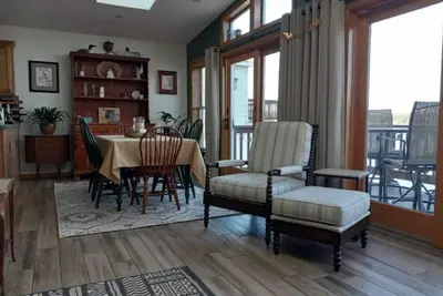 Image de Lakefront Island View Escape in Southern Nh