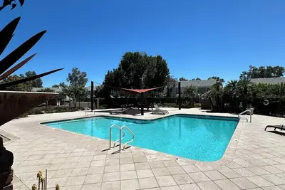 Image de Townhouse Retreat. Pet-Friendly! Close to Downtown Gilbert & Downtown Chandler!