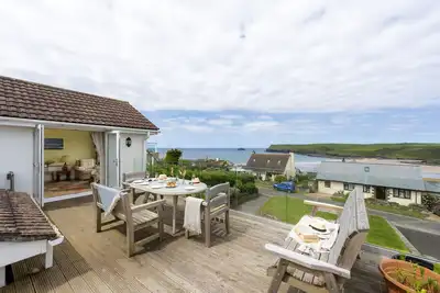 Image de Located just moments from the golden sands of Polzeath Beach lies Stradav, a beautiful five-bedroom