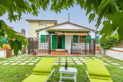 Image de Chalet La Mazzanta by Interhome