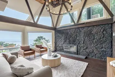 Image de Newly Updated w breathtaking ocean view in Moss beach Close to San Francisco