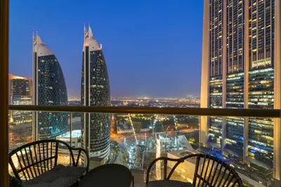 Image de First Class | 1br | Sophisticated Duplex Living