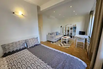 Image de Superbe studio dans le centre de Bruxelles et à proximité des institutions Ue