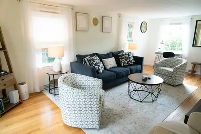 Charming & Cozy 3br Home Retreat near  Su/Esf/Upstate/LeMoyne