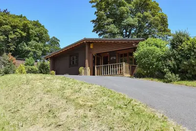 Image de 3 chambres à coucher à Llanfynydd