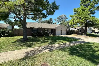 Image de Centrally located. Sleeps 6