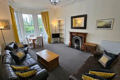 Image de Lovely Apt sleeps 8 close to ctr