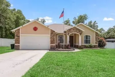 Image de Dogs Stay Free at The K Way Get-A-Way, Dogs Stay Free at The K Way Get-A-Way