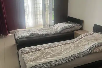 Image de Cozy 2-bedroom apartment with Ac and WiFi in amazing Bonn