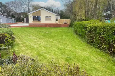 Image de 3 chambres à coucher à Cardigan