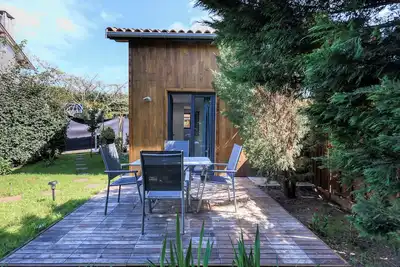 Image de Appartement \"Loc Ty Home\" avec terrasse privée, jardin privé et Wi-Fi