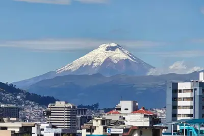 Image de Suite elegante, vista espectacular, en el centro financiero norte de Quito
