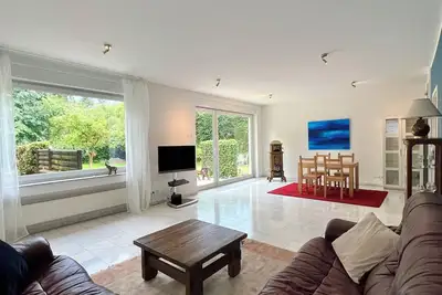 Image de Bungalow im Grünen mit Garten, 20min bis Berlin Hbf