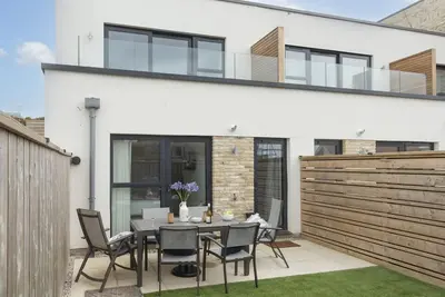 Image de Ebbtide - an apartment that sleeps 6 guests in 2 bedrooms