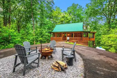 Image de Hot Tub Cabin Near Gatlinburg 🔥 2 King Suites