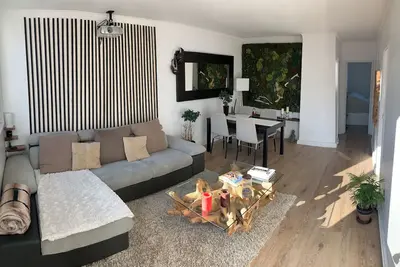 Image de Magnifique, lumineux et calme. U-Aréna/La Défense