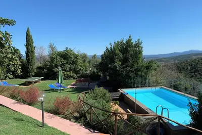 Image de Podere L'Orsinghi, apartmenti with large terrace and a wonderfull view