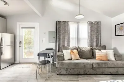 Image de Modern guest house in East Atlanta Village