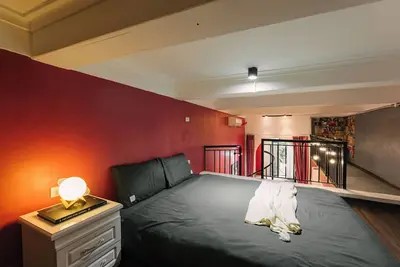 Image de Cosy style, 2BRs apartment for family, in center of The Old Quarter, Hanoi city.