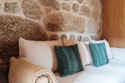 Image de un petit studio loft très élégant et confortable de près de 14m2