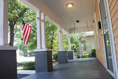 Image de Charming 2-bedroom Retreat in Midtown Columbus with Ac, WiFi