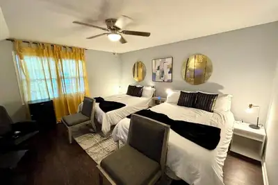 Cozy 3br/3ba Gainesville Getaway w/ Parking