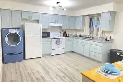 Image de Charming 3-bedroom townhome with Ac and WiFi in lovely Winchester