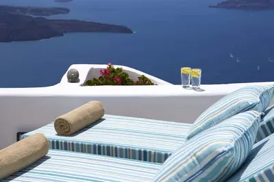 Image de Wonderful Santorini Villa | Caldera View Cave House | 2 Bedrooms | Private Terrace with Hot Tub and Outdoor Dining Area | Panoramic Sea Views | Imerovigli