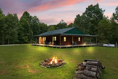 Image de Serene Retreat, Private Setting, Near Muir Valley Climbing & Redpoint Bbq