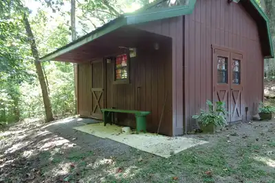 Image de The Cottage in the Woods, near Deersville and Tappan and Clendening Lakes
