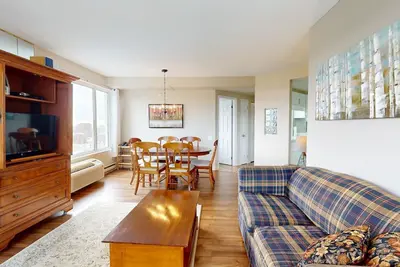 Image de 1-410 : Condo - 2 chambres - 6 pers.