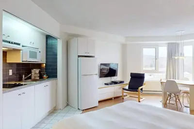 Image de 6-304 : Studio Supérieur - 4 personnes