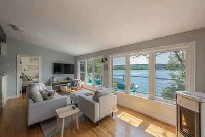 Image de Oceanfront Hideaway w/ Private Beach, 25 Mins from Halifax
