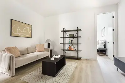 Amazing Greenpoint 2br w/ Laundry & A/C, by Blueground