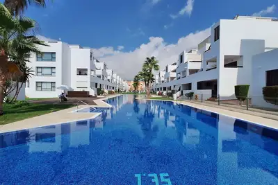 Image de Al Bajo Fam - Appartement familial avec piscine