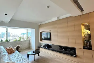 Image de 2bd/2ba Luxury Home with City Skyline View|10-min walk to Taipei 101 & Xiangshan