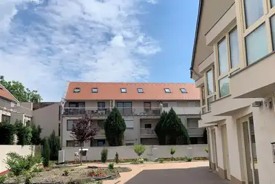 Image de Cozy apartment with 1 bedroom and Ac, WiFi in welcoming Pécs