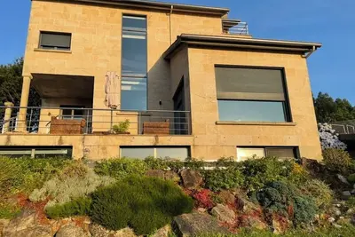 Image de 6-bedroom villa in enjoyable O Hio with WiFi