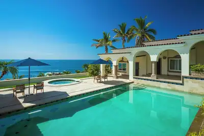 Image de Amazing Beach front Villa and Exclusive Beach Palapa