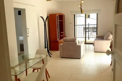 Image de Spacious 2 Br appartment near mall-Internet 1Gbps