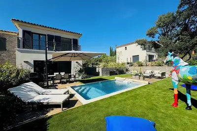Image de Splendide Maison Neuve Proche de Saint-Tropez