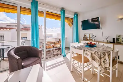 Image de Apartment Monaco with pool and sea view