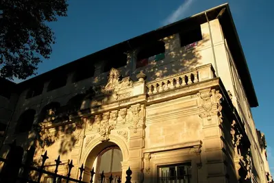 Image de Pavillon Des Arts **** Heart Of The City, Air Conditioning, Terrace, Parking.